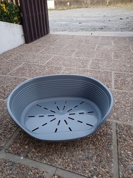 Cama para cão a 8€