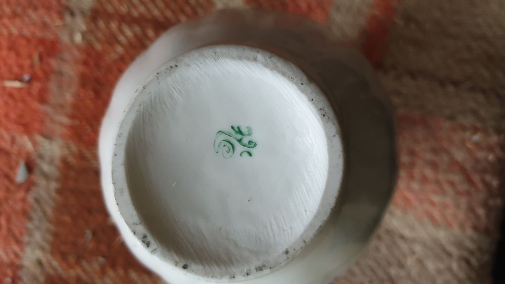 Wazon porcelana PRL kwiaty