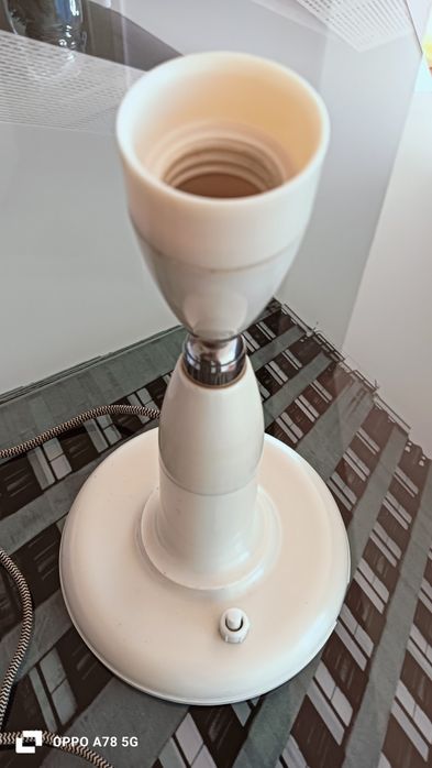 Candeeiro antigo em baquelite(único)