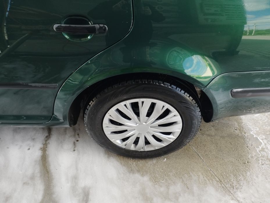 Автомобіль volkswagen golf4