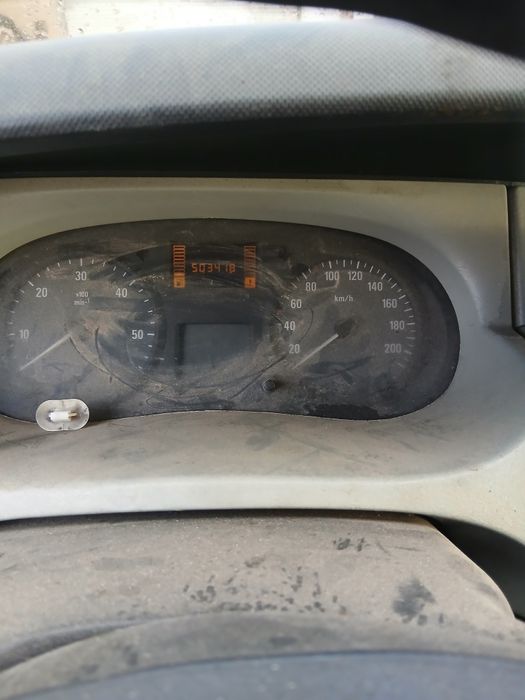 Opel vivaro 2.0 cdti