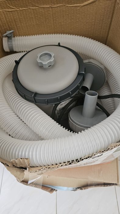 Piscina Insuflável Bestway 305x76cm + Bomba Capacidade: 3800L