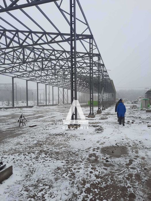 Металевий каркас будівлі 25х72х4 під замовлення