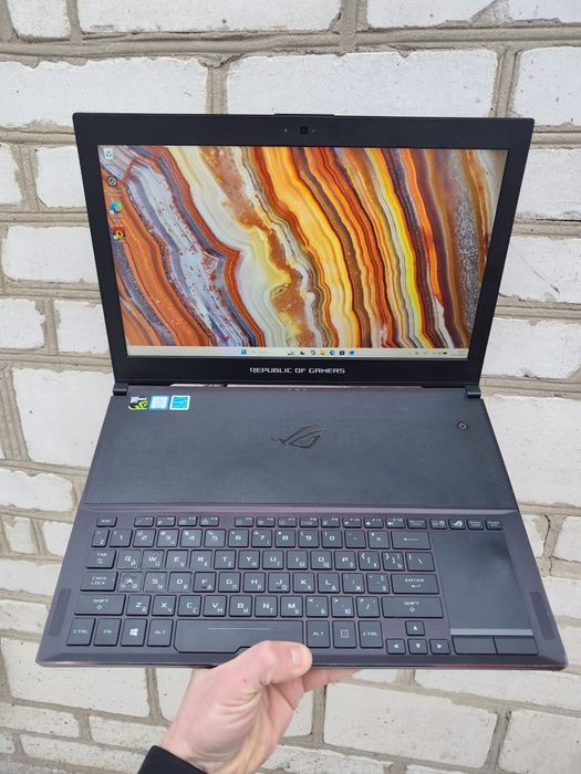 120Гц, Ігровий ноутбук ASUS Rog (i7 7700HQ/16/512/GTX 1080 8GB)