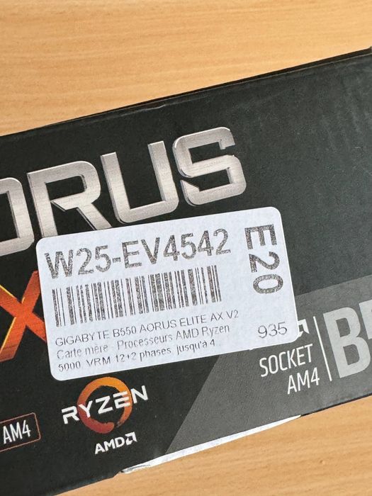 Материнська плата GIGABYTE B550 AORUS ELITE AX V2 (AMD AM4, ATX, DDR4, WiFi, Bluetooth)