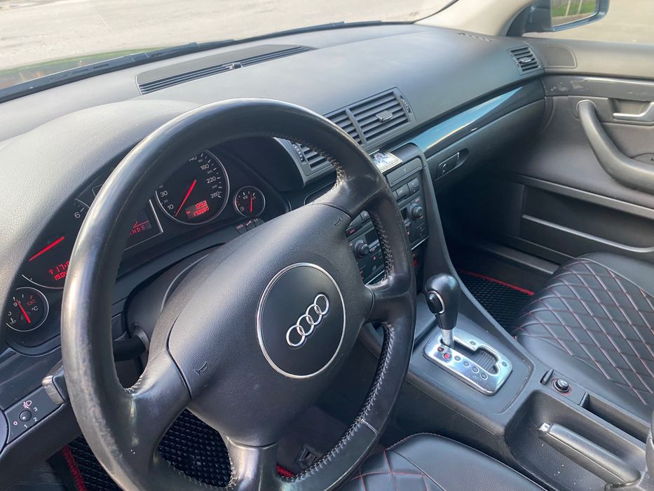 Продам автомобіль Audi A4