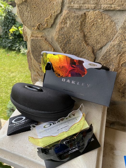 Очки Oakley Radar