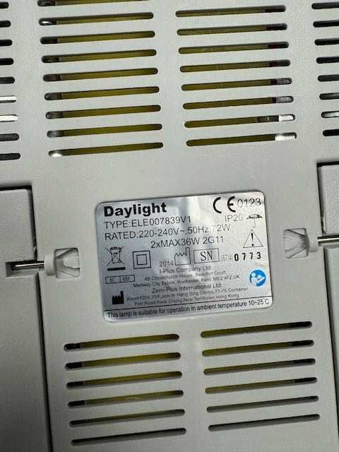 NOVO PREÇO - Luz Natural Daylight 72W 10,000 LUX Para Terapia