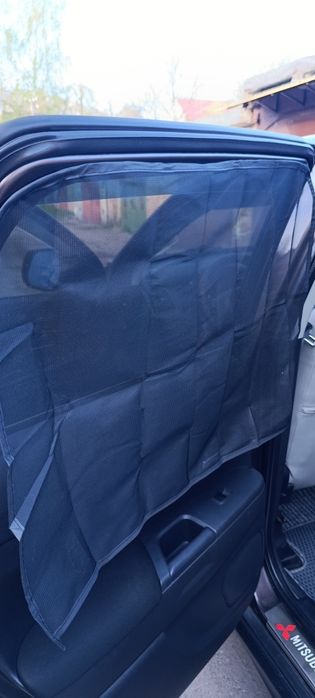 Шторки на бокові вікна авто