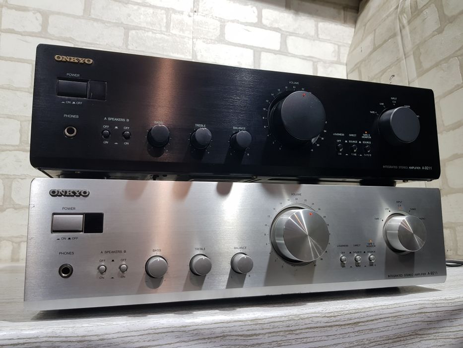 Стерео підсилювач ONKYO A-9211,*2х80 Вт, б/у з Німеччини