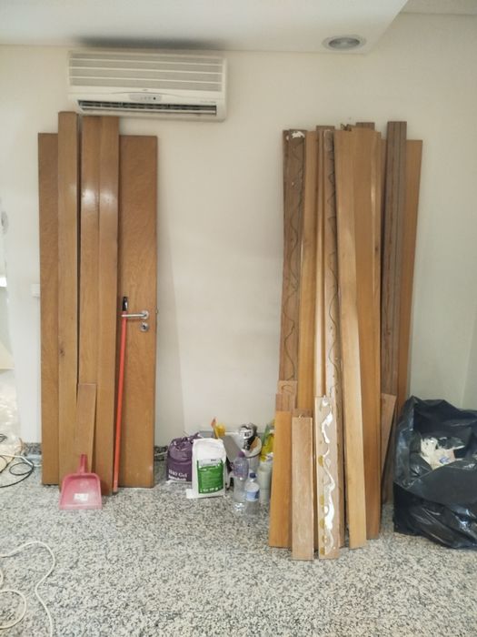 Portas em madeira, rodapé em madeira,arcos das portas,