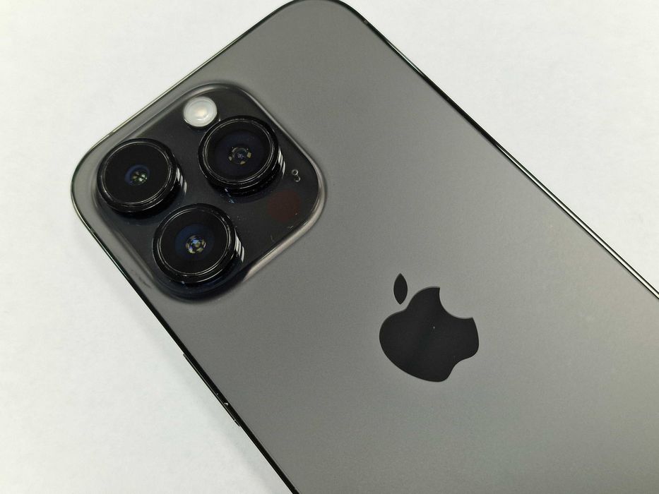 Iphone 14 PRO 128GB/ Space Black/ BAT 77%/ Grade A-/ + ładowarka