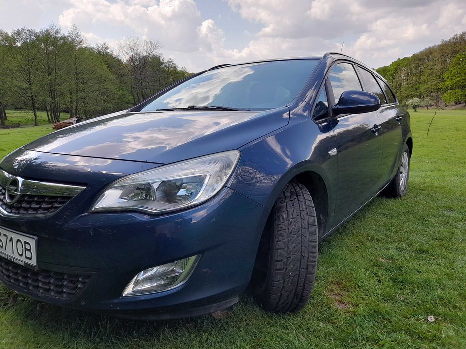 Opel Astra J, 1.7, 2011