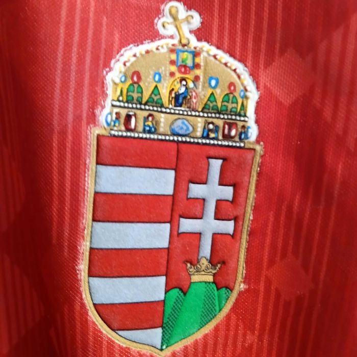 Camisola Titular da Hungria ( Umbro ) 1990-93