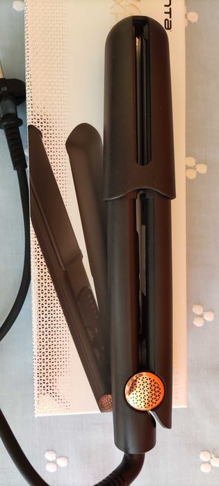 Alisador e modelante de cabelo Rowenta