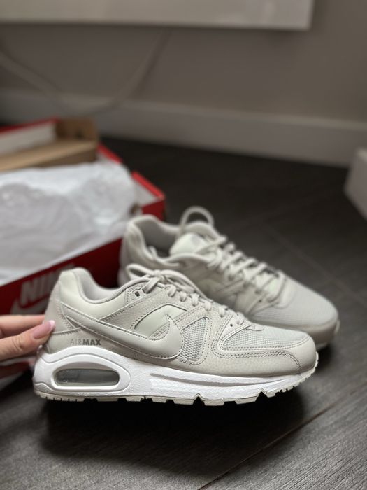 Кросівки жіночі Nike Air Max Command, р. 39