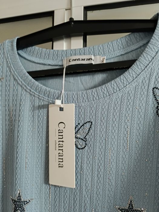 Camisola de manga curta nova
