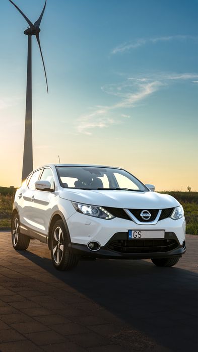 Zdjęcia motoryzacyjne fotografia samochodów i motocykli na sprzedaż