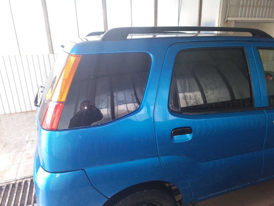 Сузукі Ігніс 2004