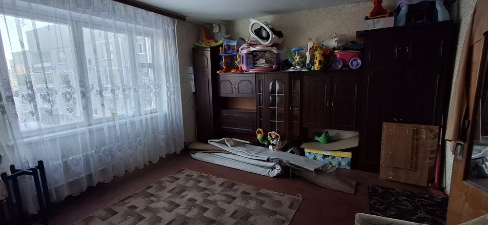 Продам велику кімнату