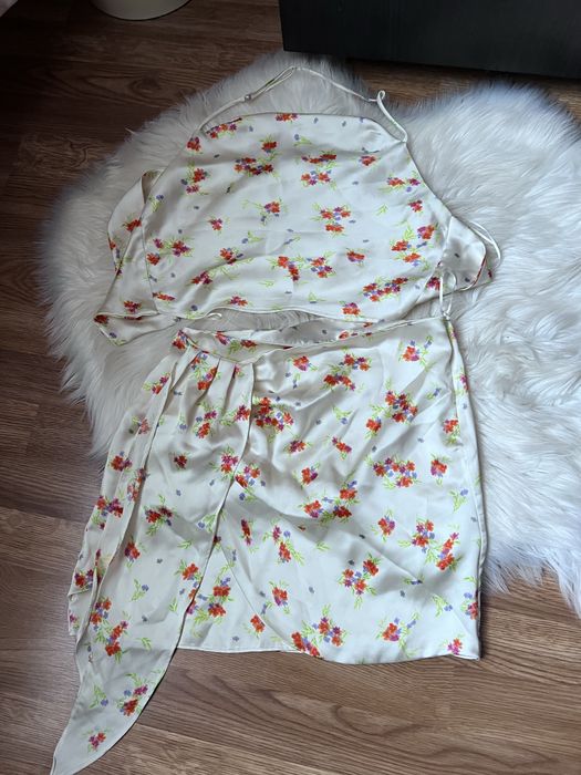 Костюм юбка на вторую вещь -50%