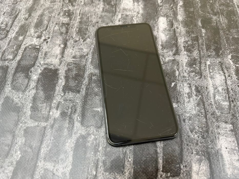 Iphone 11 Pro Max 256gb neverlock Space Gray 180$