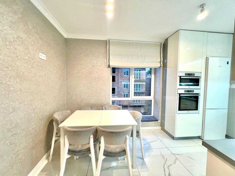 Продаж 2 кімнатної квартири, Брюховичі