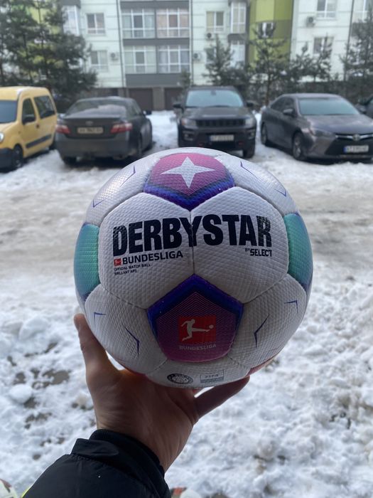 Футбольні мячі Select derbystar bundesliga оригінал