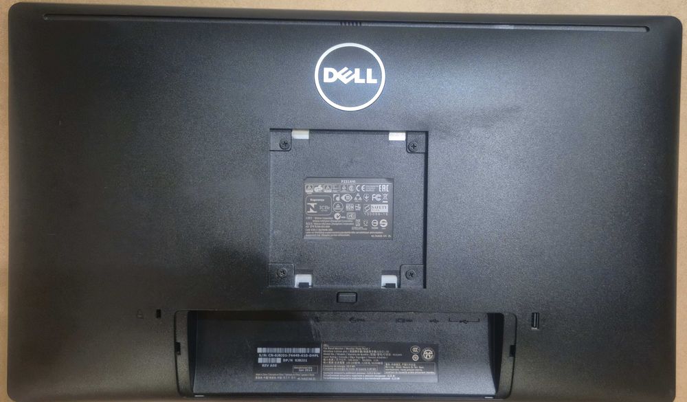 Монітор DELL P2314Ht