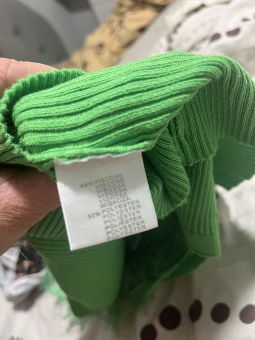 Top ramiączka koronkowe zielony dzianina prążek prążkowana