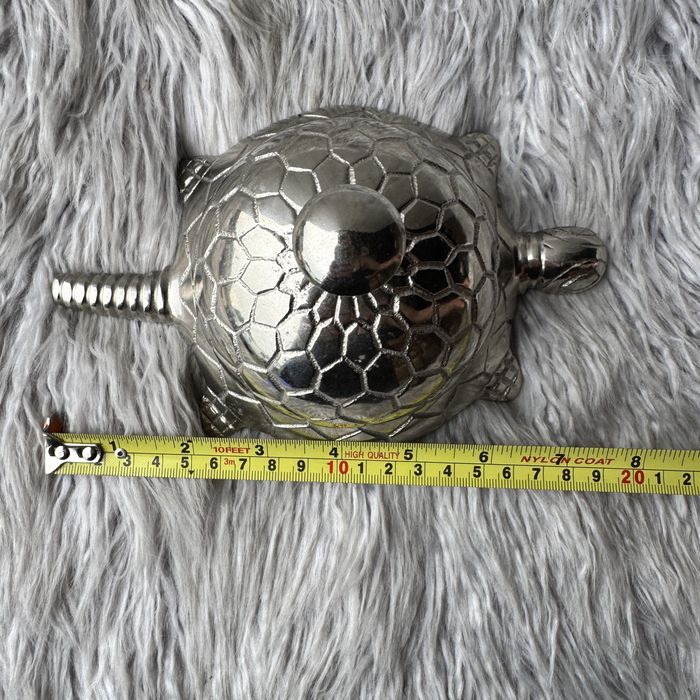 Aluminiowy żółw dzwonek