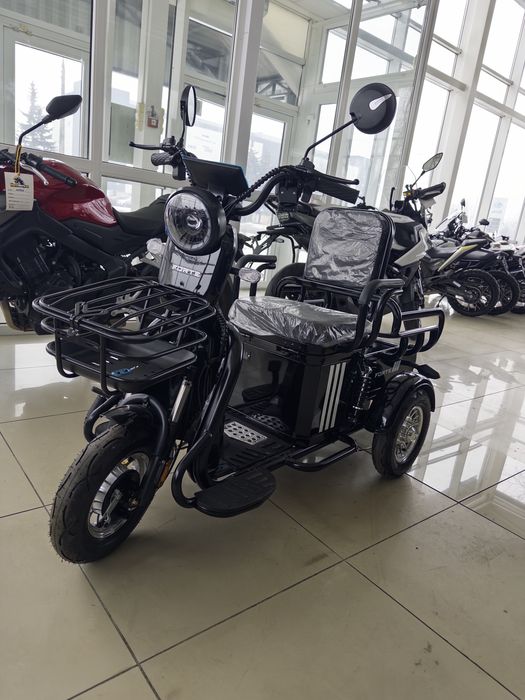 Электроскутер FORTE CARGO-WS600