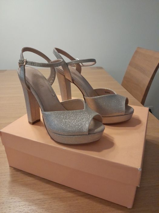 Buty Menburn rozmiar 35