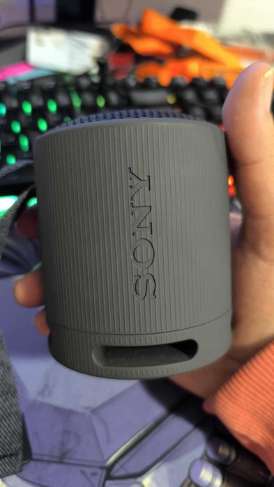 Coluna Bluetooth SONY SRS-XB100B (Preto) – Como Nova!