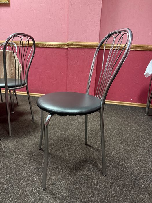 Стілець металевий