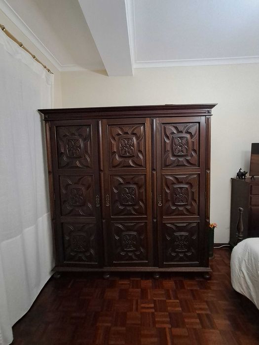 Quarto completo (c/colchão) 375€