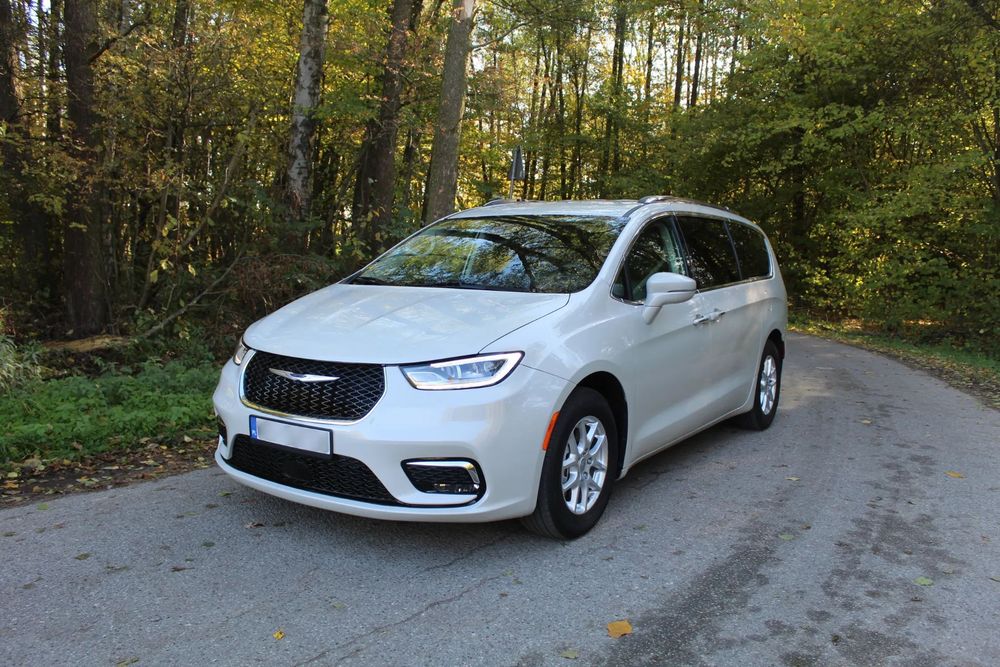 Chrysler Pacifica
