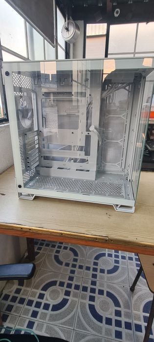 Caixa pc Corsair 6500x