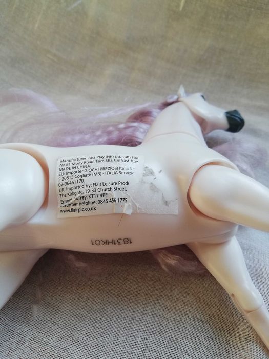 Figurka konik Just Play, mustang, rumak dla lalek.