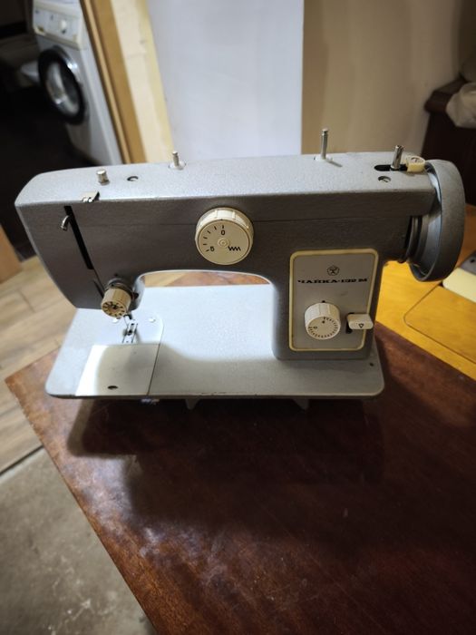 швейная машина Чайка 132м