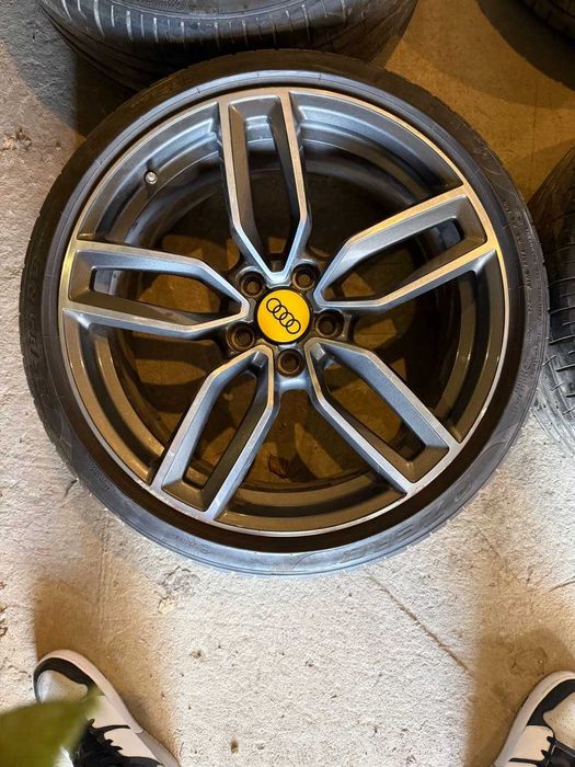 Диски R19 E8Jx19H2 ET49 Audi A3/S3