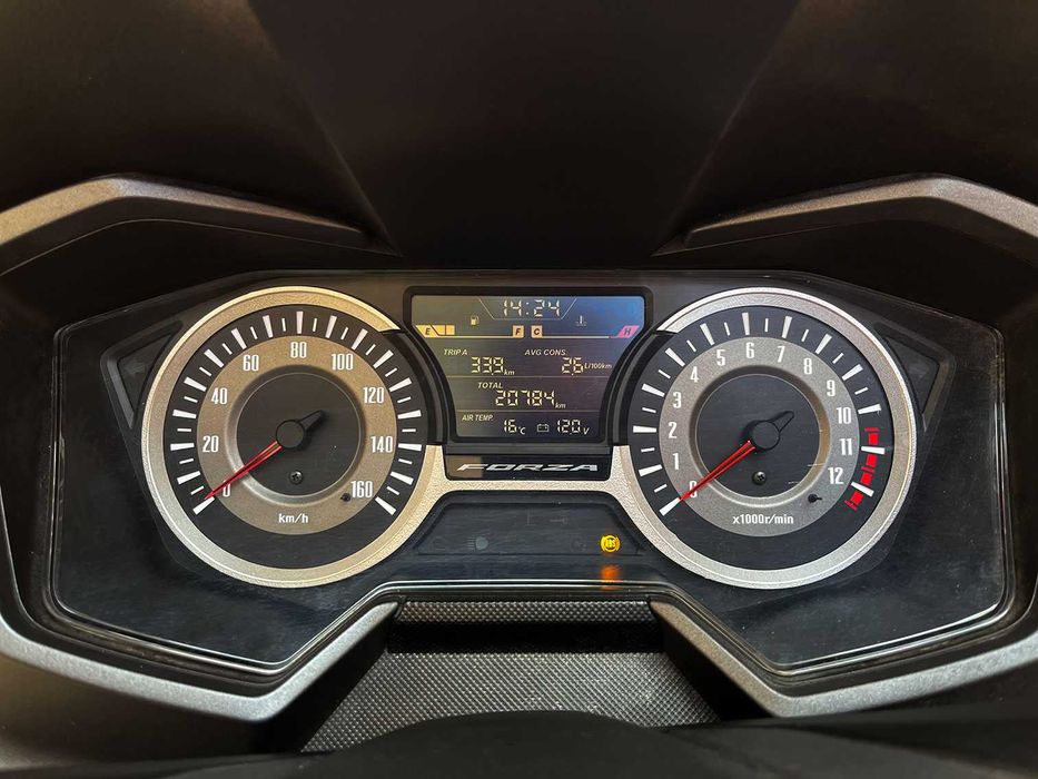 Honda Forza 125 - Top Case - Revisões Honda - Ano 2019 - Venda Rápida