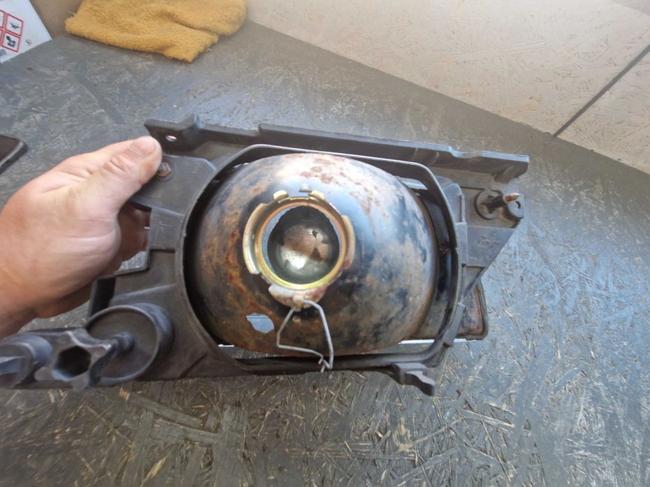Lampa Lewy Przód Opel Kadett E