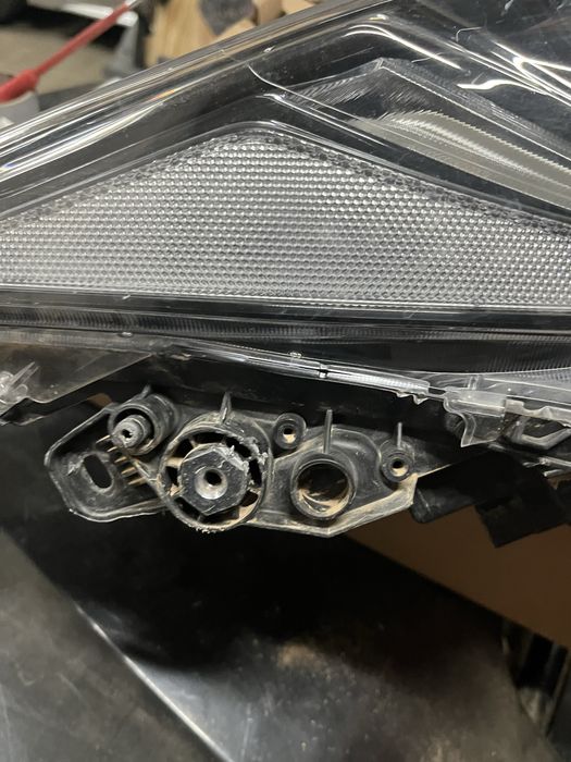 Lampy toyota corolla e 21