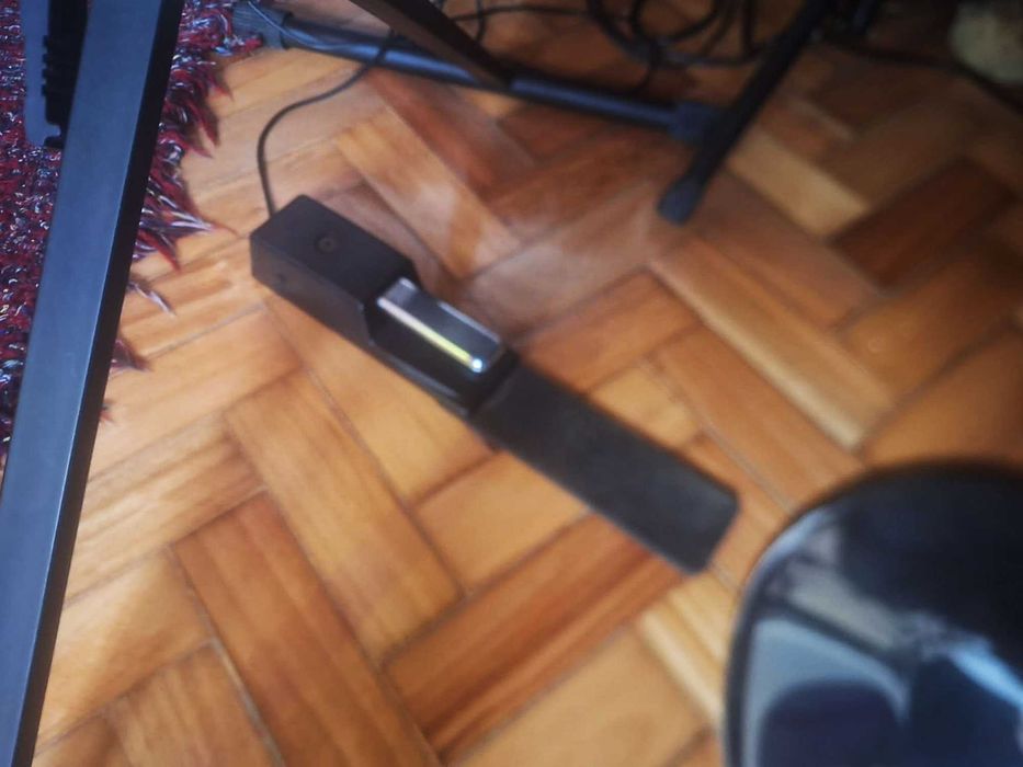 Teclado YAMAHA DGX 220 - Impecável
