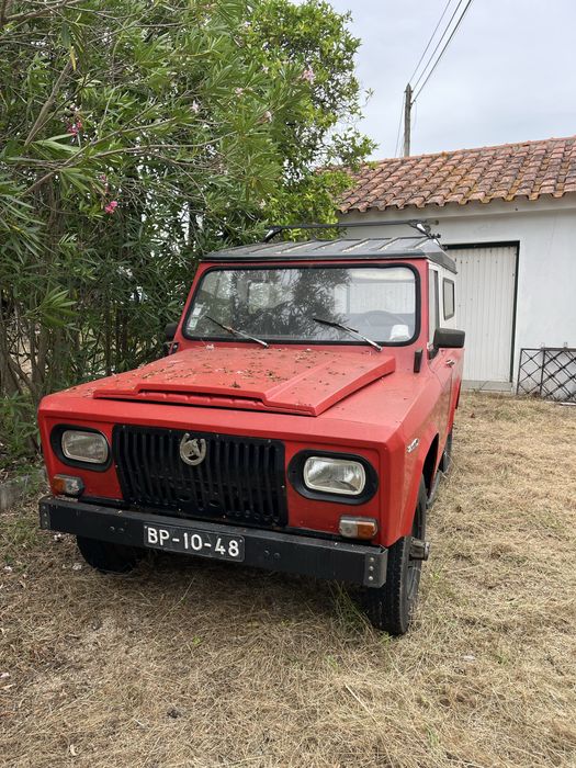 Jeep Portaro 240