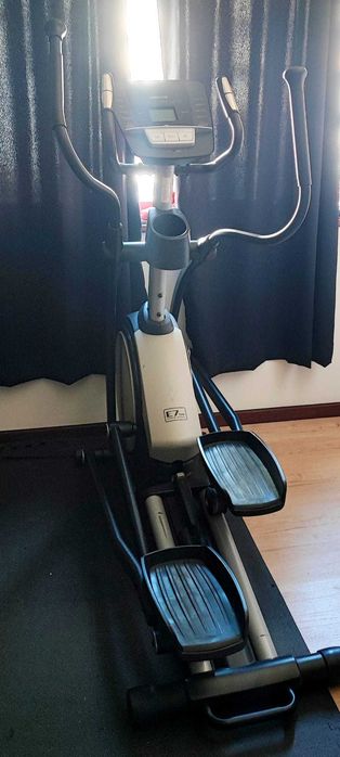 Bicicleta Elíptica NordicTrack E7 SV