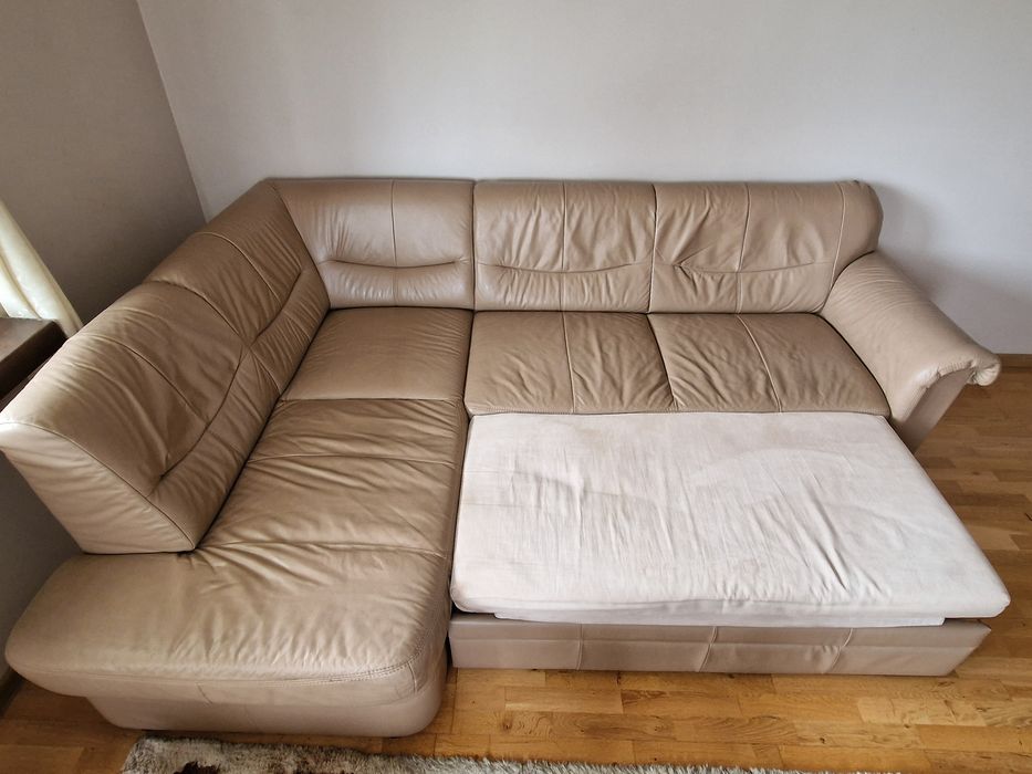 Narożna sofa skórzana rozkładana