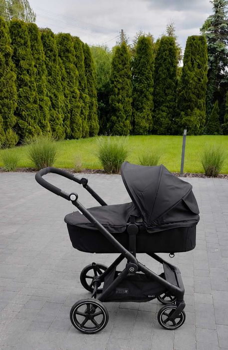 Wózek Cybex Eos 3w1 Głęboko -spacerowy, czarny, adaptery, fotelik aton B2 I-size Moon Black