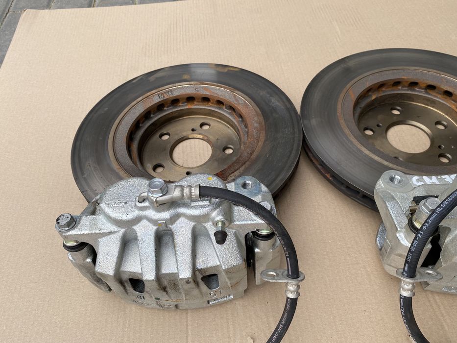 Toyota Camry 70 RAV4 2020 суппорта + диски двухпоршневые. РАЗБОРКА